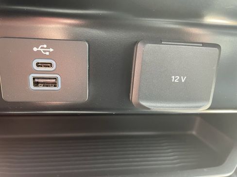 New 2025 Ford F450 XL w/ XL Chrome Package image 9