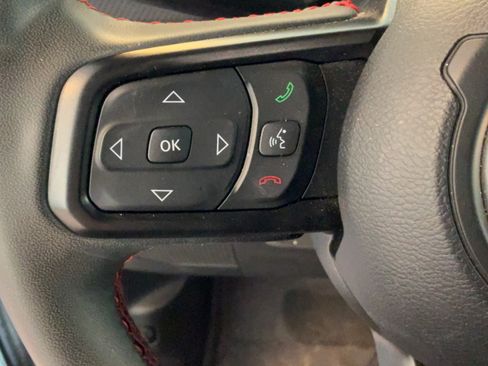 Used 2024 Jeep Wrangler Unlimited Rubicon AWD/4WD image 21