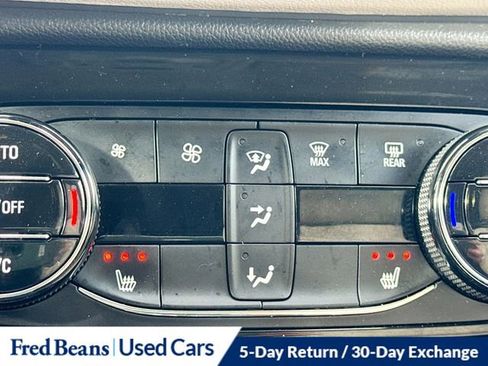 Used 2021 Buick Encore GX Essence w/ Advanced Technology Package image 22