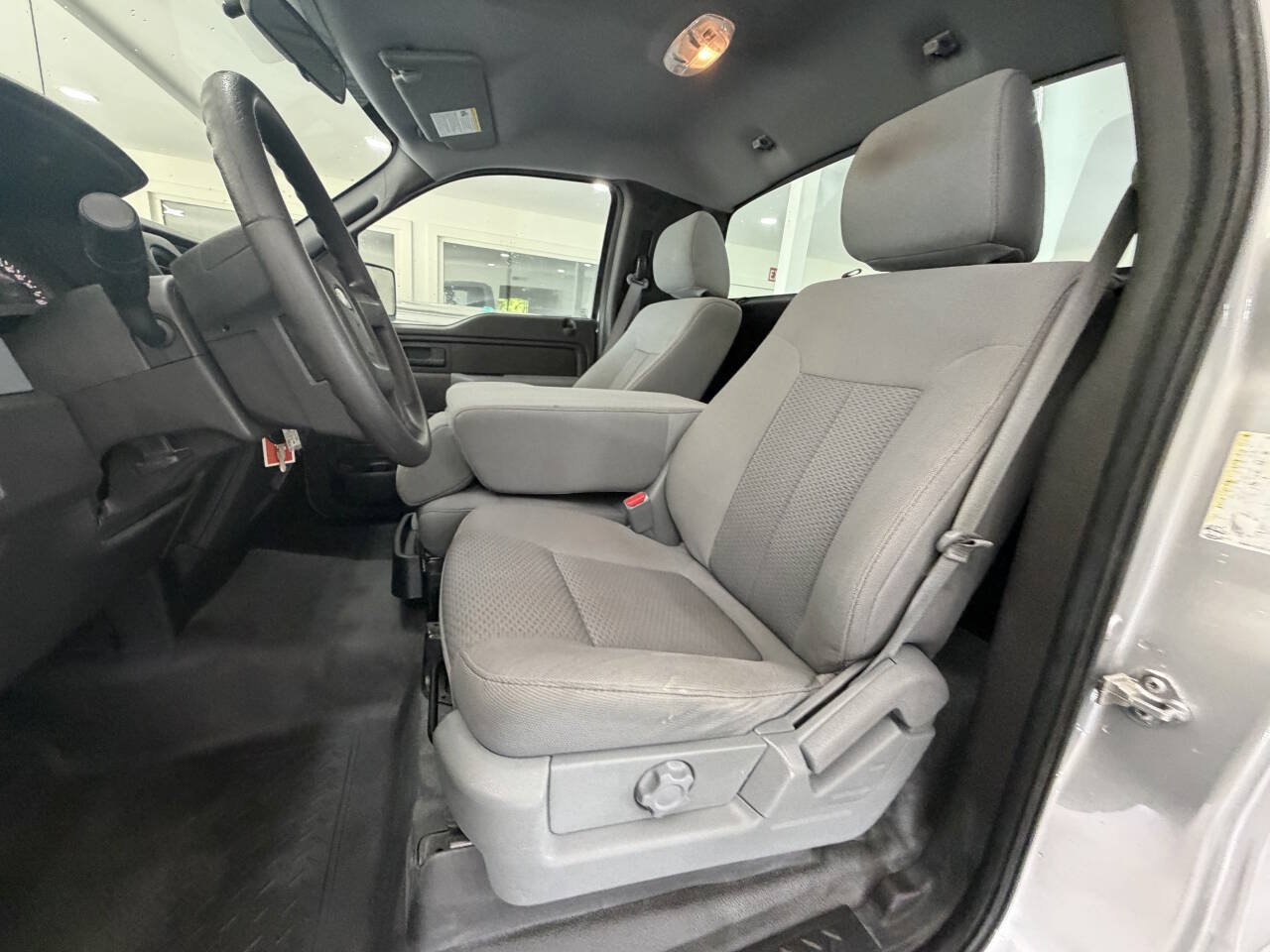 Used 2012 Ford F150 XL w/ XL Decor Group AWD/4WD image 17