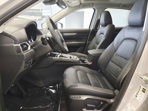 New 2025 MAZDA CX-5 AWD 2.5 S w/ Premium Plus Pkg image 9