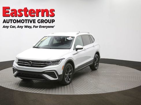 Used 2024 Volkswagen Tiguan Wolfsburg Edition image 53