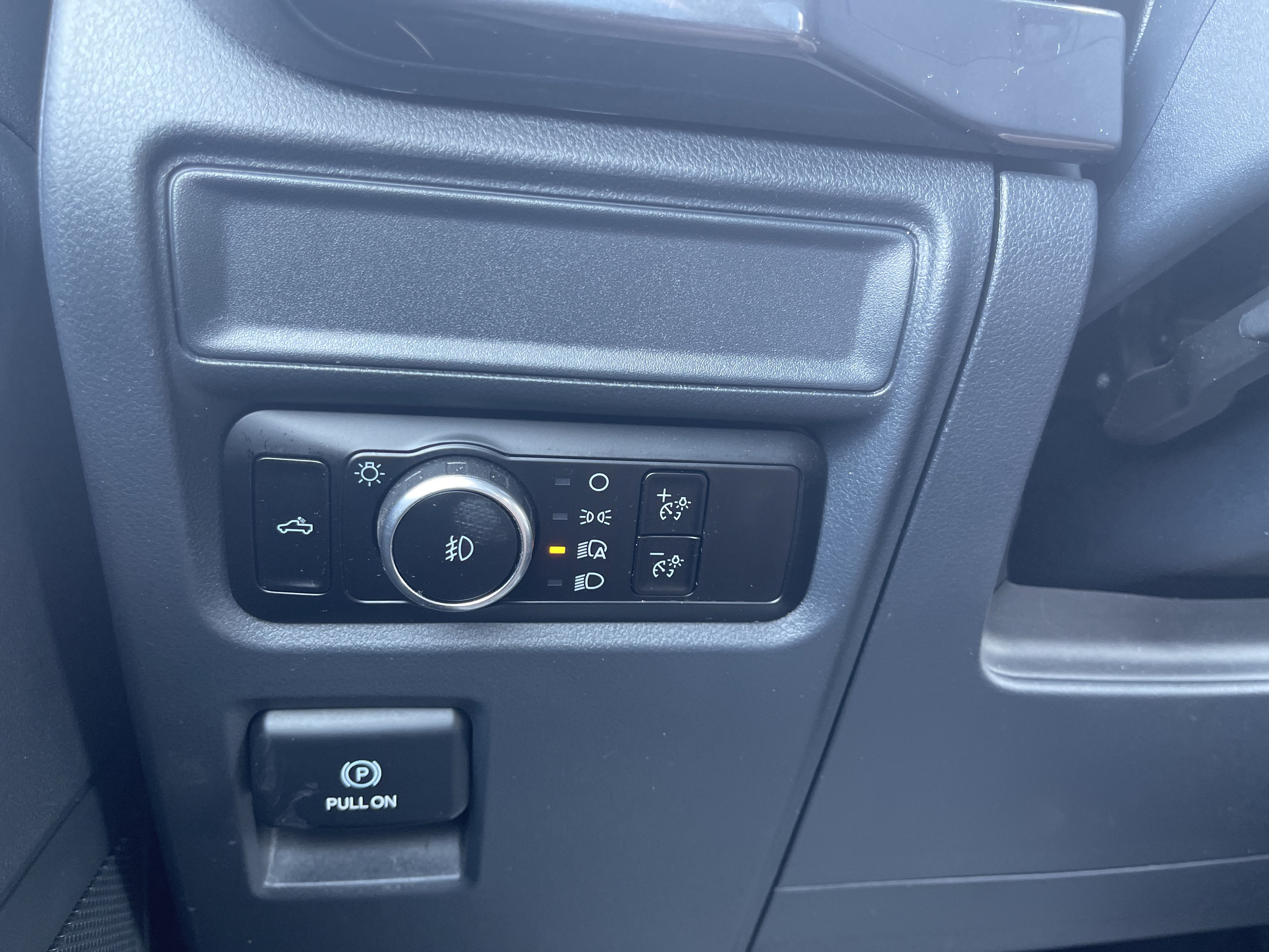 Used 2024 Ford F150 STX w/ STX Black Appearance Package RWD image 21