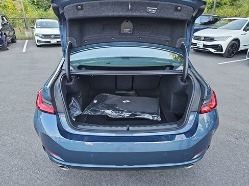 Used 2025 BMW 330i xDrive Sedan w/ M Sport Package AWD/4WD image 23