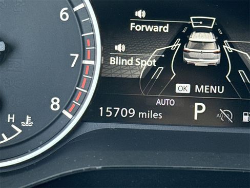 Certified 2024 Nissan Pathfinder Rock Creek image 43