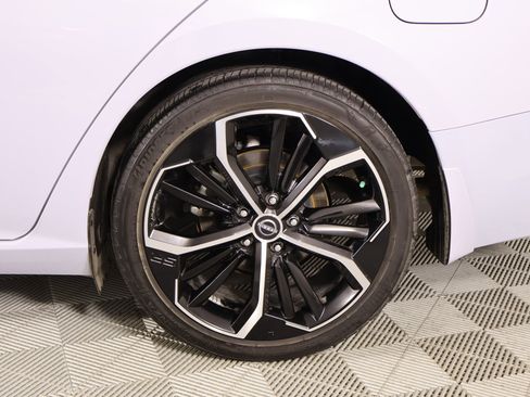 Used 2024 Nissan Altima 2.5 SR w/ SR Premium Package image 19