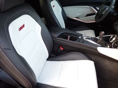 Certified 2022 Chevrolet Camaro SS image 19