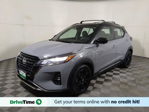 Used 2023 Nissan Kicks SR w/ SR Premium Package FWD image 1