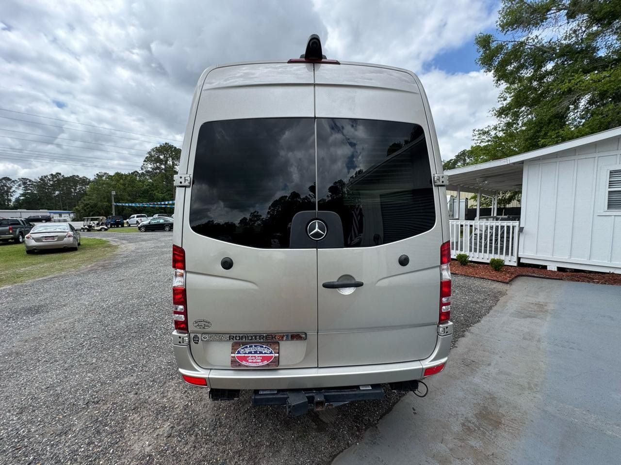 Used 2017 Mercedes-Benz Sprinter 3500 image 6