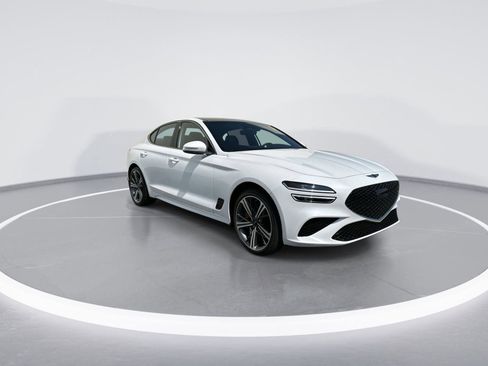Used 2025 Genesis G70 2.5T w/ Sport Prestige Package image 2