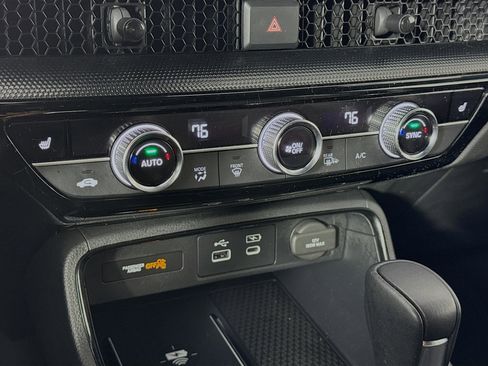 Certified 2023 Honda CR-V Sport Touring image 16