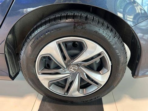 Used 2020 Honda Civic LX image 13