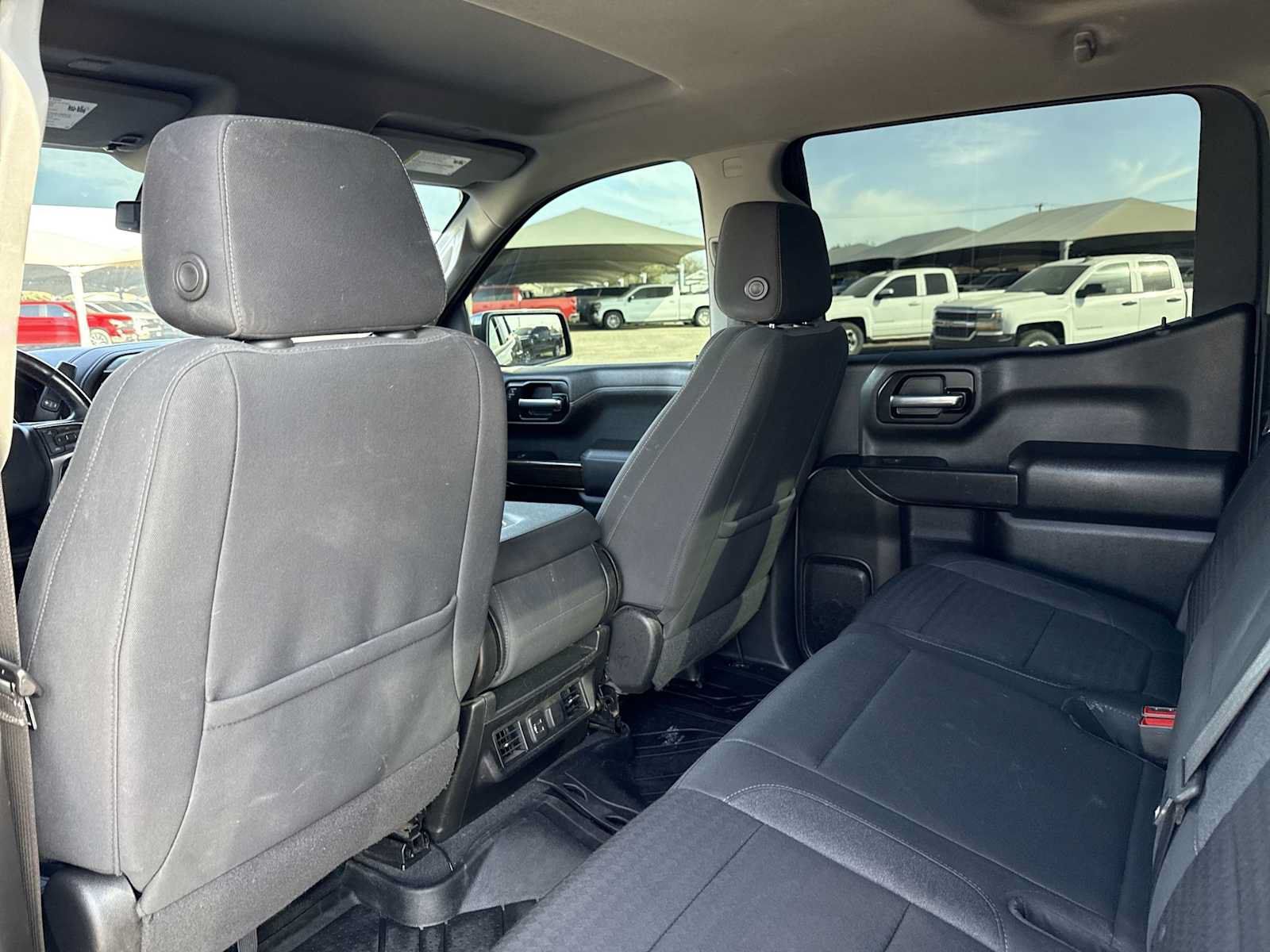Used 2022 Chevrolet Silverado 1500 LT RWD image 16