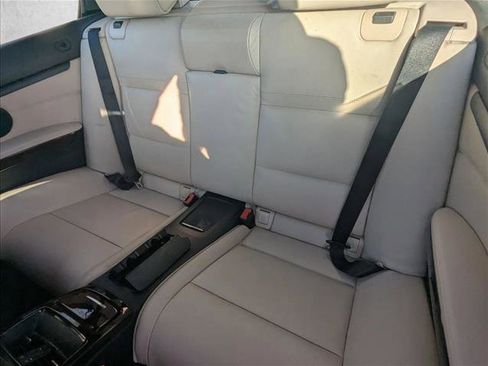 Used 2012 BMW 328i Convertible image 13