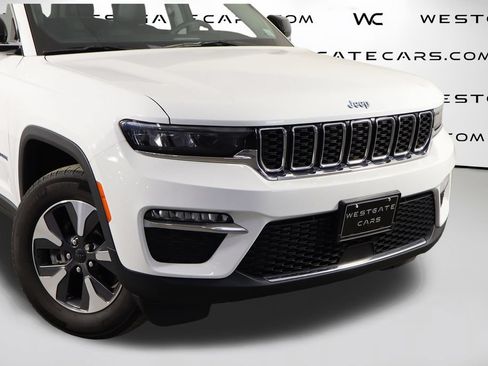 Used 2023 Jeep Grand Cherokee 4WD 4xe image 61