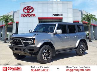 Used 2023 Ford Bronco Outer Banks video 1