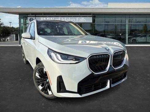 New 2026 BMW X3 xDrive30 w/ M Sport Package AWD/4WD image 1