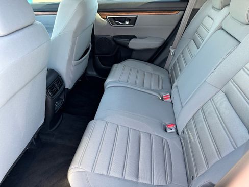 Used 2017 Honda CR-V EX image 16