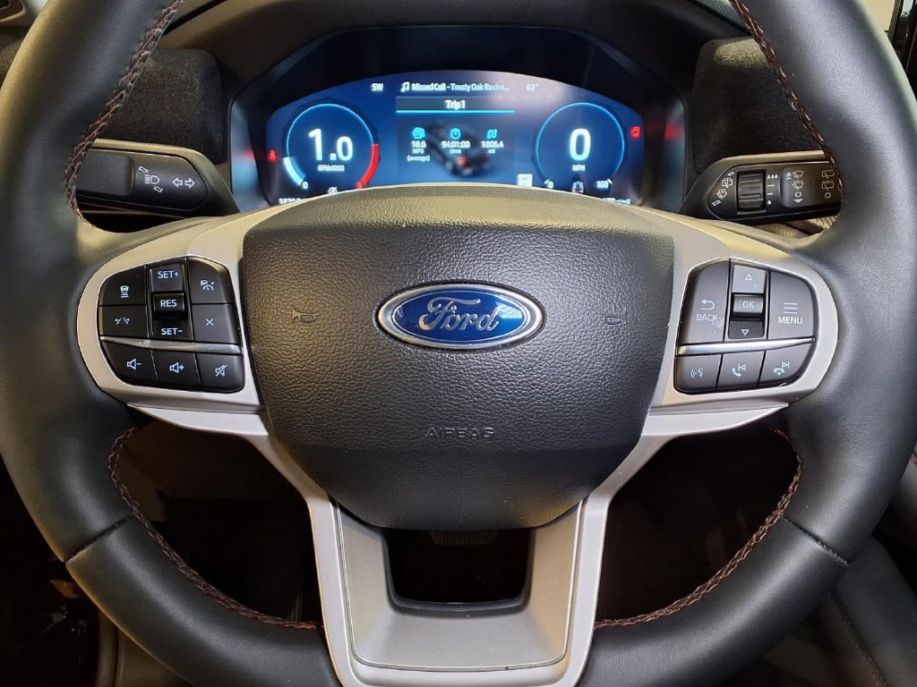 Used 2026 Ford Explorer Active w/ Active Comfort Package RWD image 11