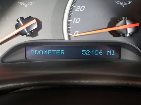 Used 2007 Chevrolet Corvette Coupe w/ Preferred Equipment Group image 29