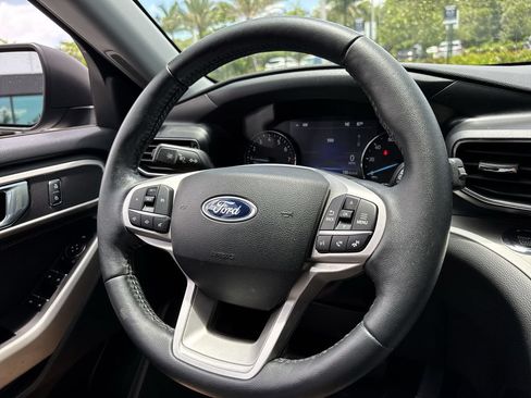Used 2021 Ford Explorer XLT w/ Equipment Group 202A RWD image 53