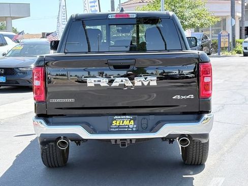 New 2026 RAM 1500 Big Horn AWD/4WD image 5