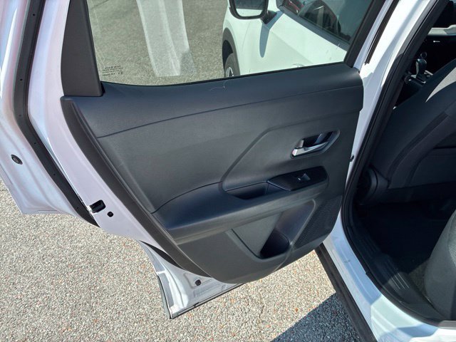 Used 2025 Nissan Kicks SV w/ SV Premium Package FWD image 59