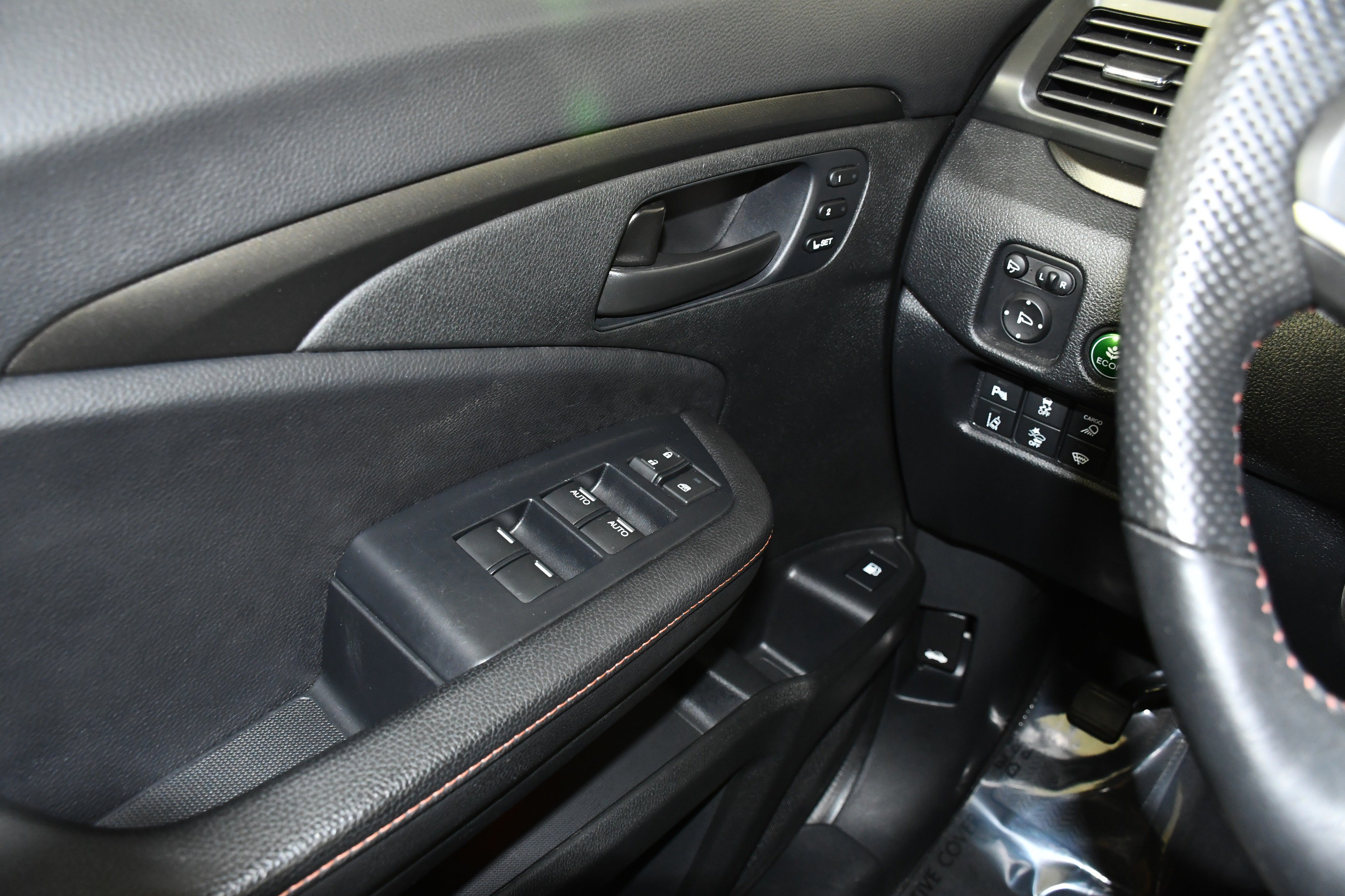 Certified 2025 Honda Ridgeline TrailSport image 33