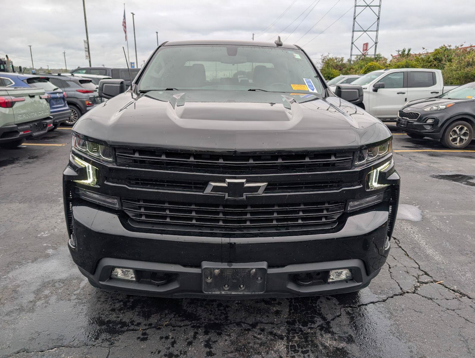 Used 2021 Chevrolet Silverado 1500 RST AWD/4WD image 2