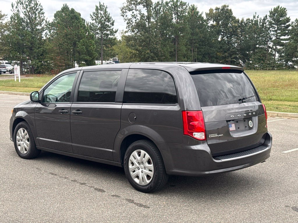 Used 2020 Dodge Grand Caravan SE FWD image 5