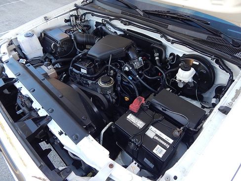 Used 2015 Toyota Tacoma PreRunner w/ SR5 Package image 30