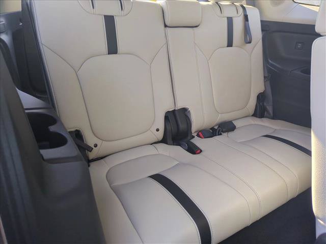 Used 2026 Honda Pilot Touring image 22