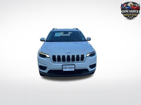Used 2020 Jeep Cherokee Latitude w/ Cold Weather Group AWD/4WD image 9