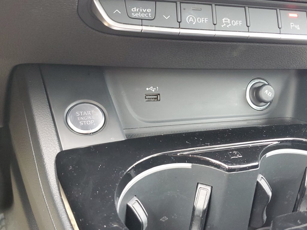 Certified 2025 Audi A5 2.0T Premium AWD/4WD image 30
