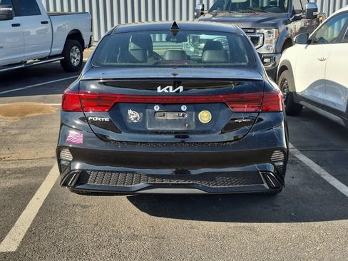 Used 2024 Kia Forte GT-Line w/ GT-Line Premium Package FWD image 7