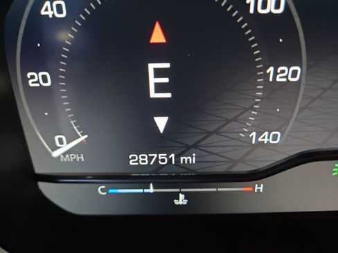 Used 2022 GMC Sierra 1500 AT4 w/ AT4 Premium Package image 14