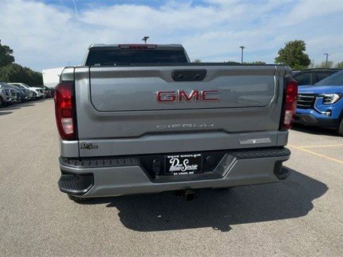 New 2026 GMC Sierra 1500 Elevation image 7