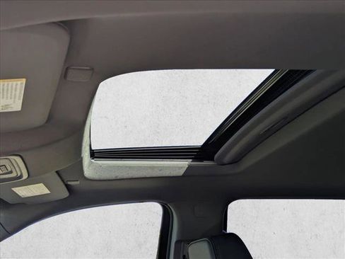 New 2026 GMC Sierra 2500 Denali w/ Denali Reserve Package image 15