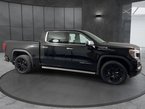Used 2021 GMC Sierra 1500 Denali w/ Denali Ultimate Package AWD/4WD image 4