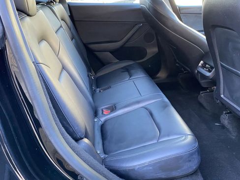 Used 2023 Tesla Model Y Long Range image 7