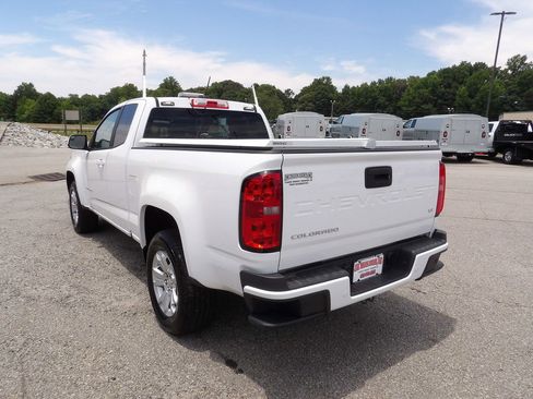 Used 2022 Chevrolet Colorado LT w/ Fleet Safety Package RWD image 5