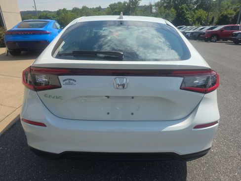 Used 2024 Honda Civic EX-L image 6