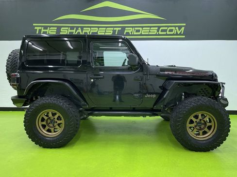 Used 2019 Jeep Wrangler Rubicon w/ LED Lighting Group image 11