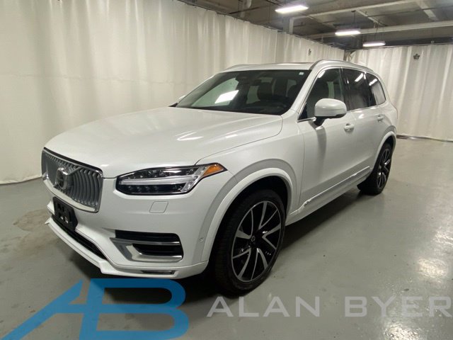 Used 2023 Volvo XC90 B5 Plus w/ Protection Package Premier AWD/4WD image 1