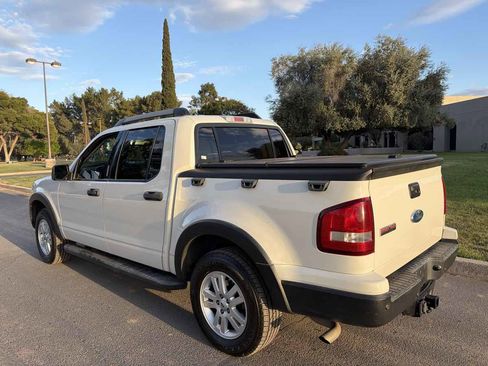 Used 2008 Ford Explorer Sport Trac XLT RWD image 3