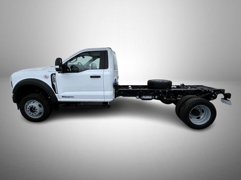New 2026 Ford F550 4x4 Regular Cab Super Duty image 8
