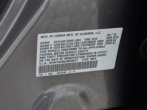 Certified 2018 Honda Pilot Touring image 27