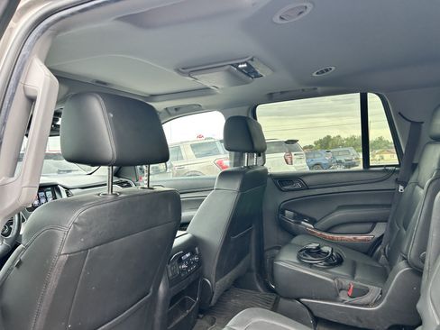 Used 2017 Chevrolet Tahoe Premier AWD/4WD image 10
