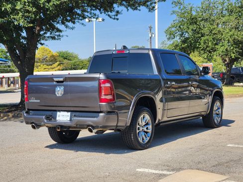Used 2021 RAM 1500 Laramie AWD/4WD image 5