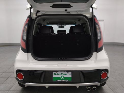 Used 2019 Kia Soul ! FWD image 29